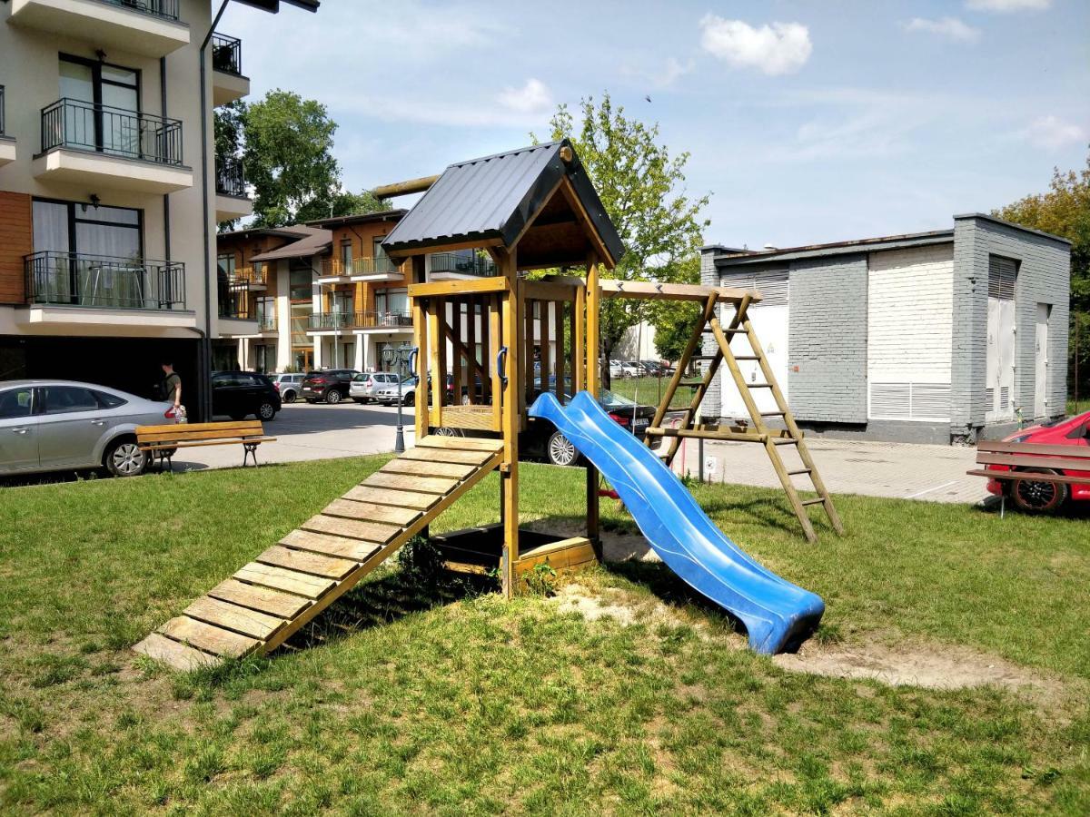 Smilteles Apartamentai Booking Palanga Lt Esterno foto